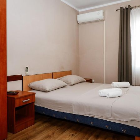 Apartments Djukic Tivat Exterior foto