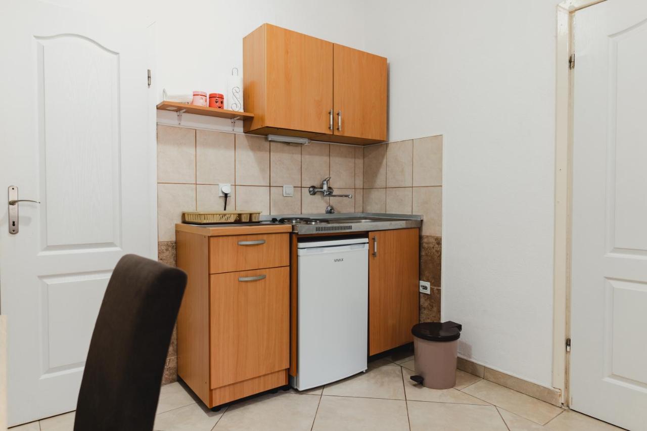 Apartments Djukic Tivat Exterior foto